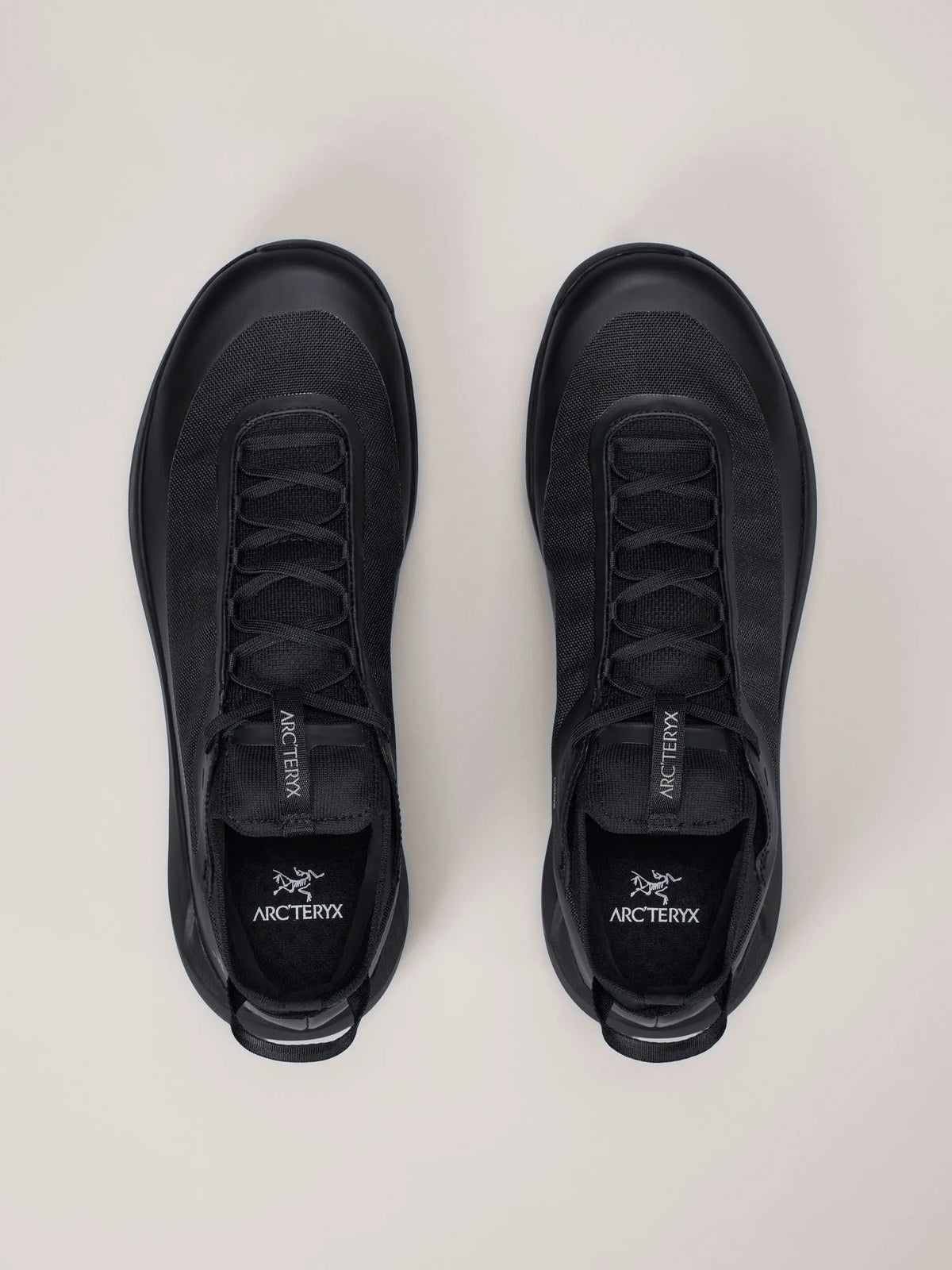 Black/Black