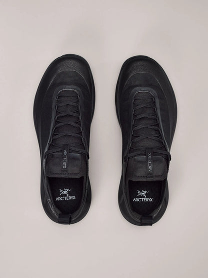 Black / Black