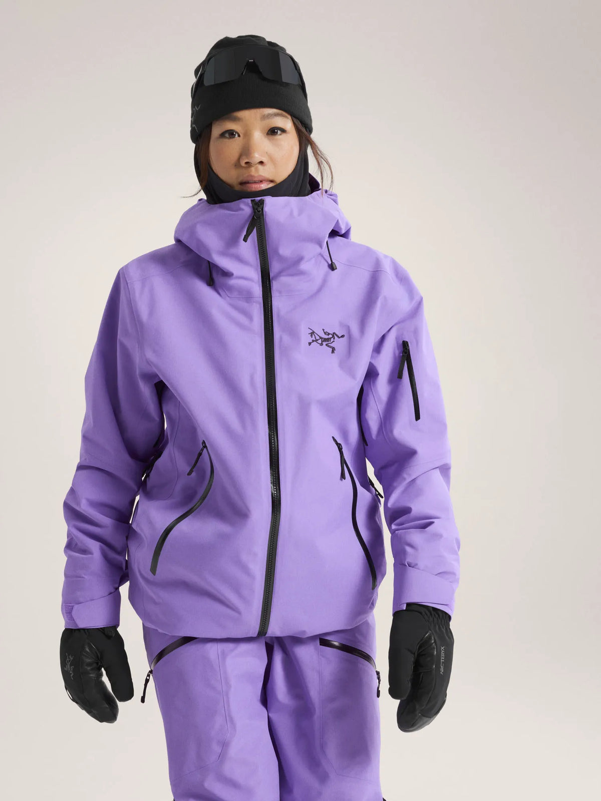 Aster / Black